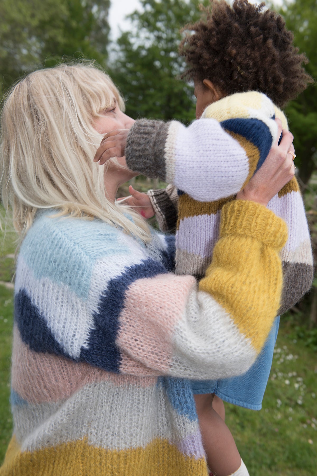 Pattern for The valley cardigan kids. English version